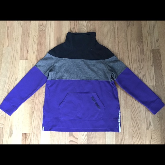 Under Armor funnel neck sweatshirt - Picture 3 of 3
